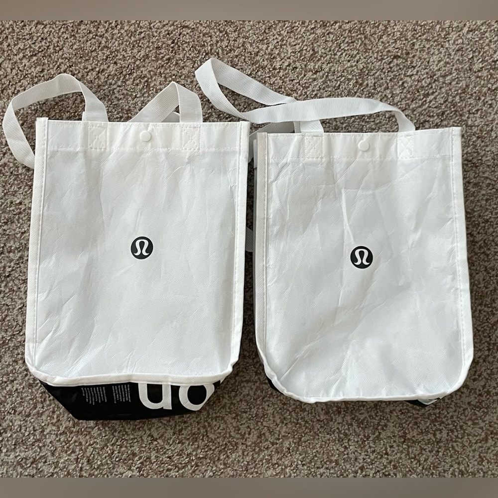 Lululemon White Reusable Shopping Bags Set of 2 Logo Eco Store Shopping Gym